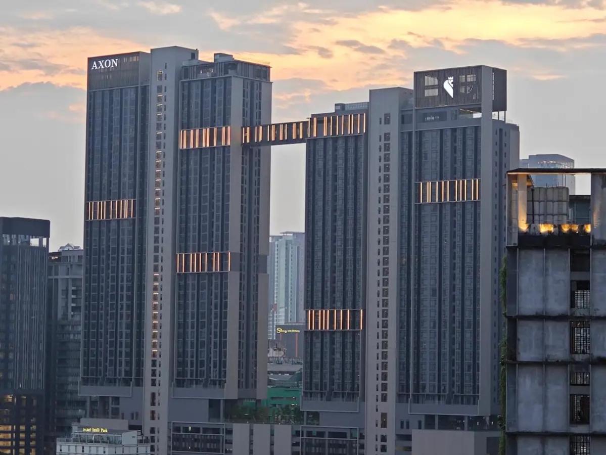 Axon Kuala Lumpur City Centre Klcc By One39Kl Экстерьер фото