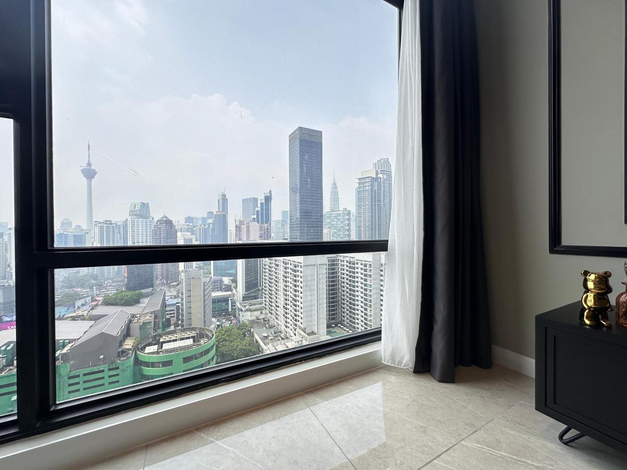 Axon Kuala Lumpur City Centre Klcc By One39Kl Экстерьер фото